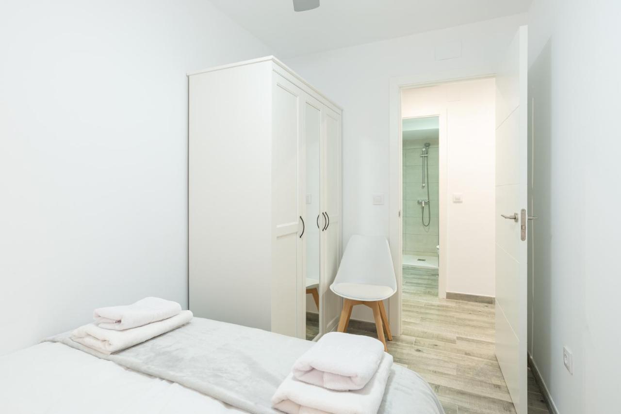 Faro, Bonito Apartamento En La Malagueta Málaga Esterno foto