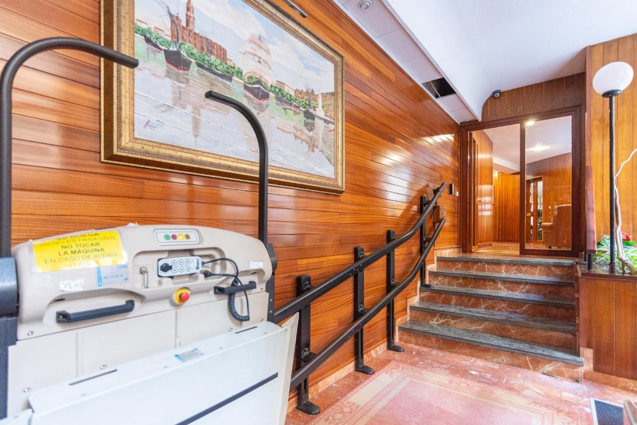 Faro, Bonito Apartamento En La Malagueta Málaga Esterno foto